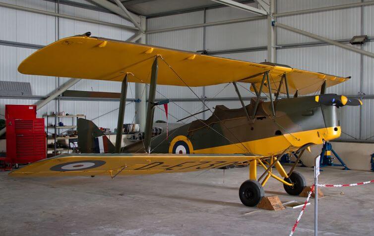 Un aereo esposto all'Aviation Museum di Malta